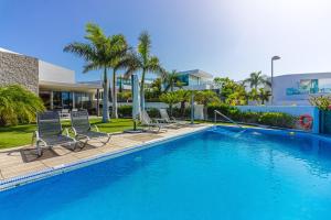 Villa Eleonora Luxury Villa with Heated Pool Ocean View in Adeje Tenerife