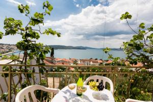 Apartmani Mila A1a, A1b & A2