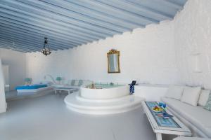 Villa Boufla Jacuzzi Myconos Greece