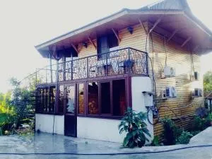 Гостевой дом Исмаил - Nizhneye Armyanskoye Ushchelʼye