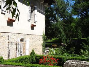 Hotels Hostellerie Restaurant Les Gorges de l'Aveyron : photos des chambres