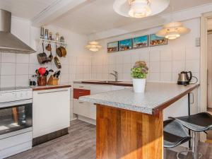 Cozy Seaside Retreat in Hojer-By Traum