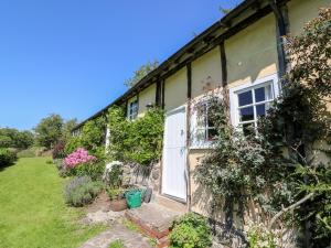 Dolgenau Hir - The Barn