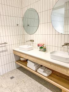 Pavilions Collection