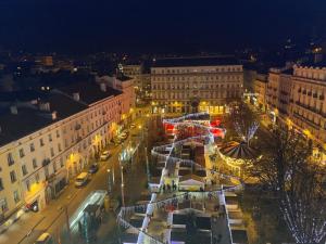 Appartements 22 CHIC & COSY GRAND APPART 92m2 PARKING GRATUIT HYPERCENTRE NETFLIX : photos des chambres