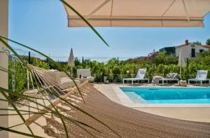 Marula holiday home - with heated pool - Vrsine