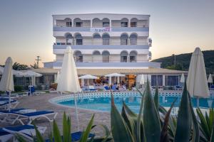 Hotel Cooee Albatros Corfu Greece