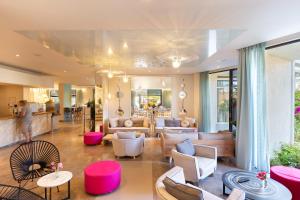 Hotel Cooee Albatros Corfu Greece