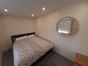 Modern huge appartement, just 100 m from the beach