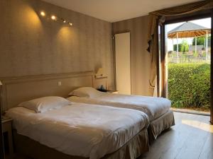 Hotels Logis Hostellerie Du Mont Aime : photos des chambres