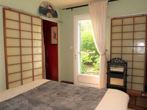 Maisons de vacances Holiday Home Pavillon Asiatique by Interhome : photos des chambres