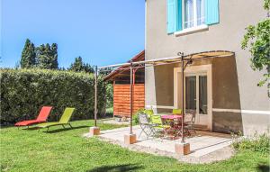 Stunning Home In Verquières With Wifi