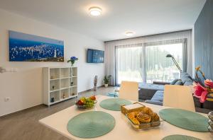 Füred Beach Apartman 1st floor
