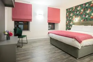 Clara's Cots - Creeslough