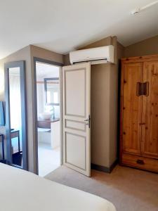 Hotels Hotel La Villa Tosca : photos des chambres