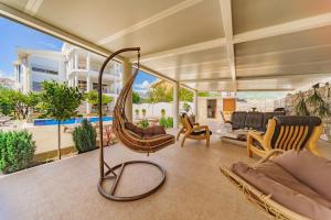 Apartment with Balcony room in Lux Villa Princess