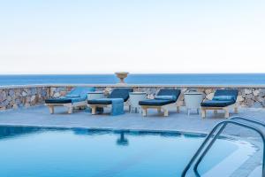 Epavlis Hotel & Spa Santorini Greece