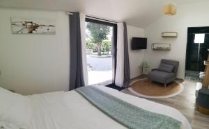 Maisons d'hotes Villa Moya, dependance privee Piscine & Spa : photos des chambres