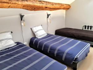 B&B / Chambres d'hotes 10 Cote Cour : photos des chambres