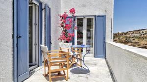 Tinoshomelidays Residences Tinos Greece