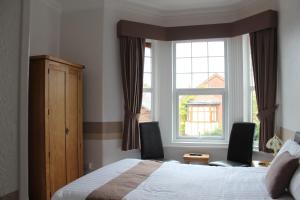 Large Double Room room in Grange Lodge