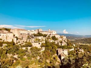 Hotels Logis Hotel Le Blason de Provence : photos des chambres