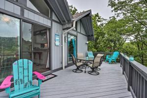 Less Than 1 Mi to the Lake Osage Beach Home with Deck