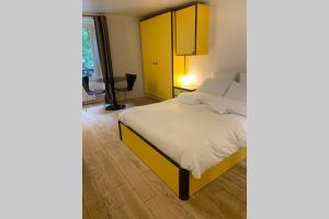 CHARMING LE MARAIS RETRO