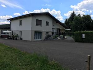 Chez Marie-Claude