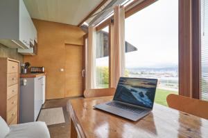 Apartamento con piscina y excelentes vistas