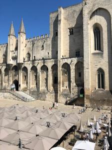 Hotels Hotel du Palais des Papes : photos des chambres