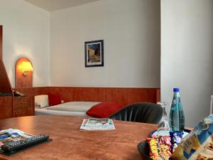 Standard Single Room room in Hotel West an der Bockenheimer Warte