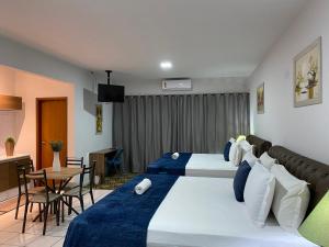 B & A Suites Inn Hotel - Quarto Luxo Safira