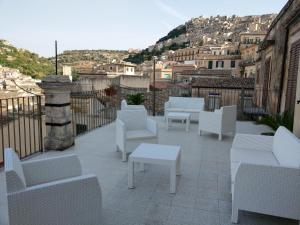 Casa Mavì Limite delle due Matrici