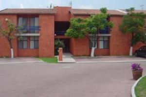 Amplia Suite Alberca Av Bernardo Quintana 12D