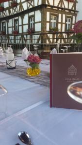 Stadt Land Fluss Boutique Aparthotel by Zollhaus