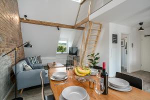 CASSEL LOFTS - Stilvolles Loft im Grünen mit Balkon nahe VW-Werk