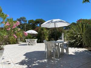 Hotels Les Vagues Hotel Restaurant : photos des chambres