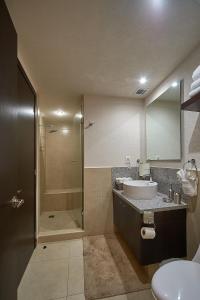 Grand Venetian Beachfront Condos