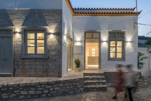 NESEA Boutique Apartments Hydra Greece