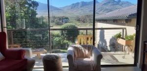 Gogos garden apartment