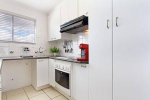 Hermanus Beach Club - 106 - Apartment with a view