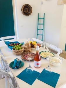 TRULLI ACQUASALA - Apulian Country Experience