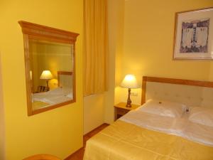 Residence Parliament