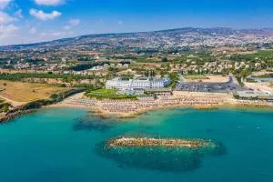 Corallia Beach Hotel Apartments - Droushia