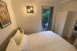 SUNSIDE Idyllisches Apartment am Wasser