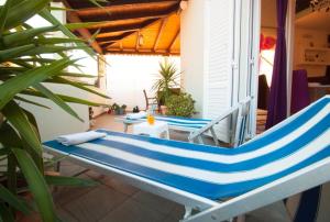 Villa Mikica - above Sunset beach