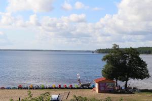 Sejours chez l'habitant Chambre perchee Lacanau - vue sur lac : photos des chambres