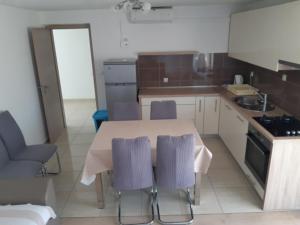 Apartman s 3 sobe