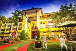 ฝ้ายคำ บูธีค เชียงใหม่ - Ban Rong